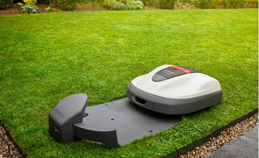 31+ Wie Funktioniert Ein Mähroboter, Allen voran ecovacs zeigt, wie