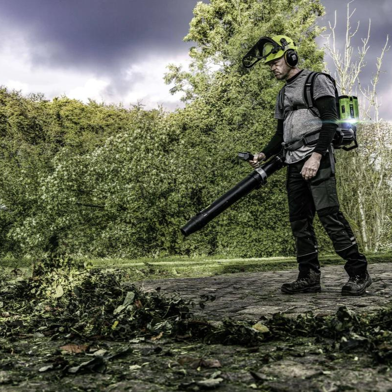 EGO Akku-Rückenlaubbläser LBPX8000 Pro X Einzelgerät