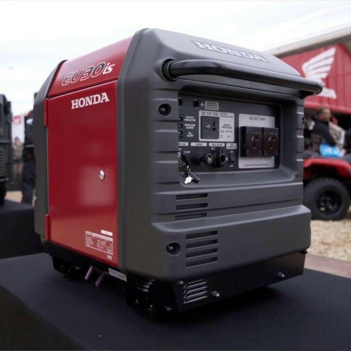 Honda Stromerzeuger EU 30is - 3000 W im Einsatz beim Autorennen