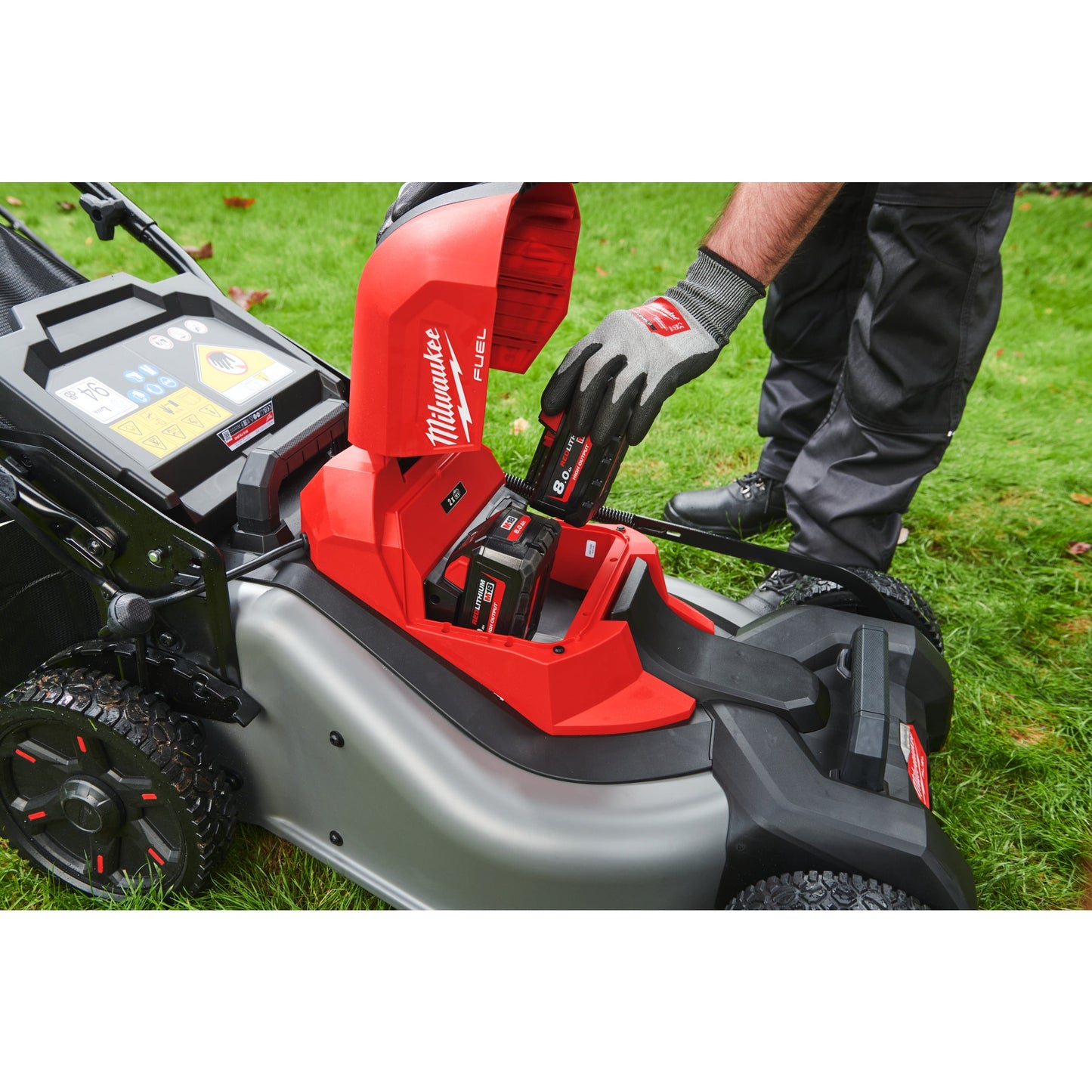 Milwaukee Akku-Rasenmäher M18™ FUEL™ - 46 cm Detailansicht