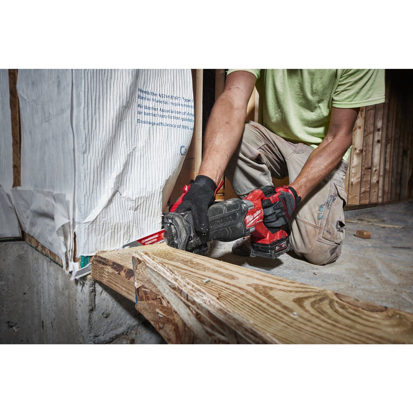 Milwaukee Akku-Säbelsäge M18 FUEL™ SAWZALL™ in Aktion 2