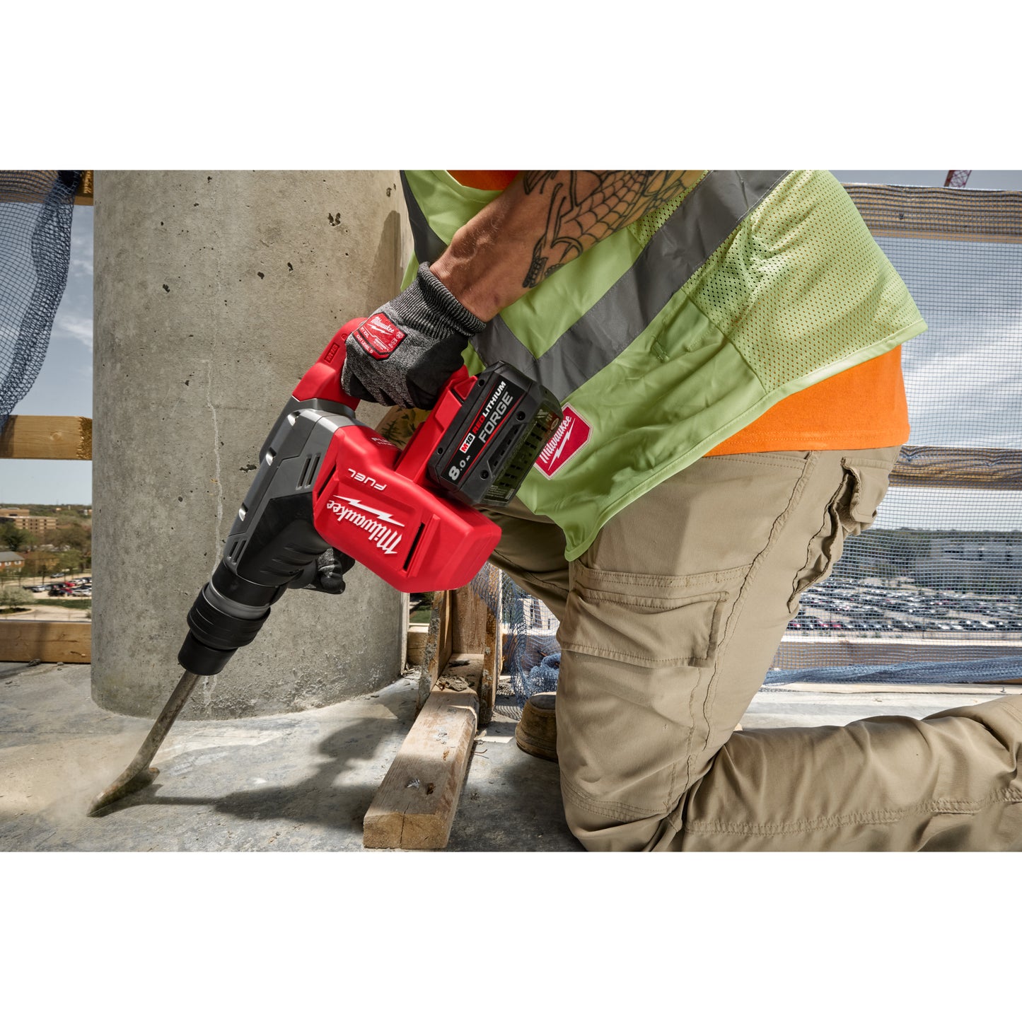 Milwaukee Akku M18 FORGE 8,0 Ah in Aktion