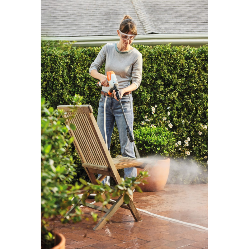 Stihl Akku-Hochdruckreiniger RCA 20 mit 2 x Akku und 1 x Ladegerät