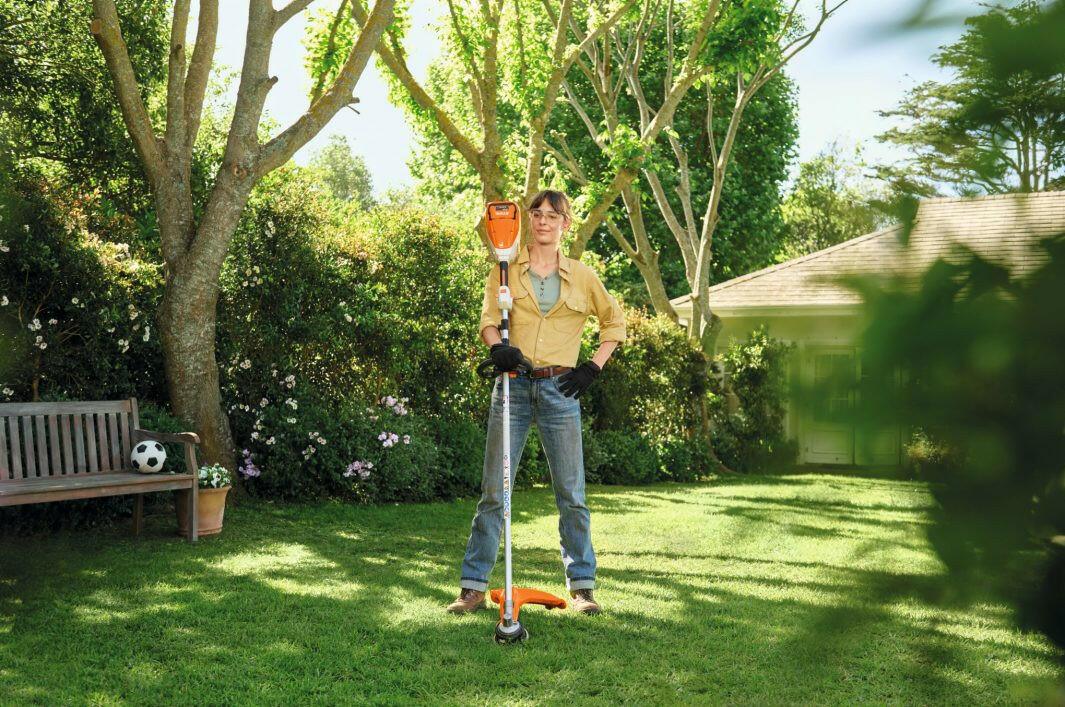 Stihl Akku-Freischneider FSA 80.0 R Einzelgerät - Jetzt Stihl bei kaisers.jetzt