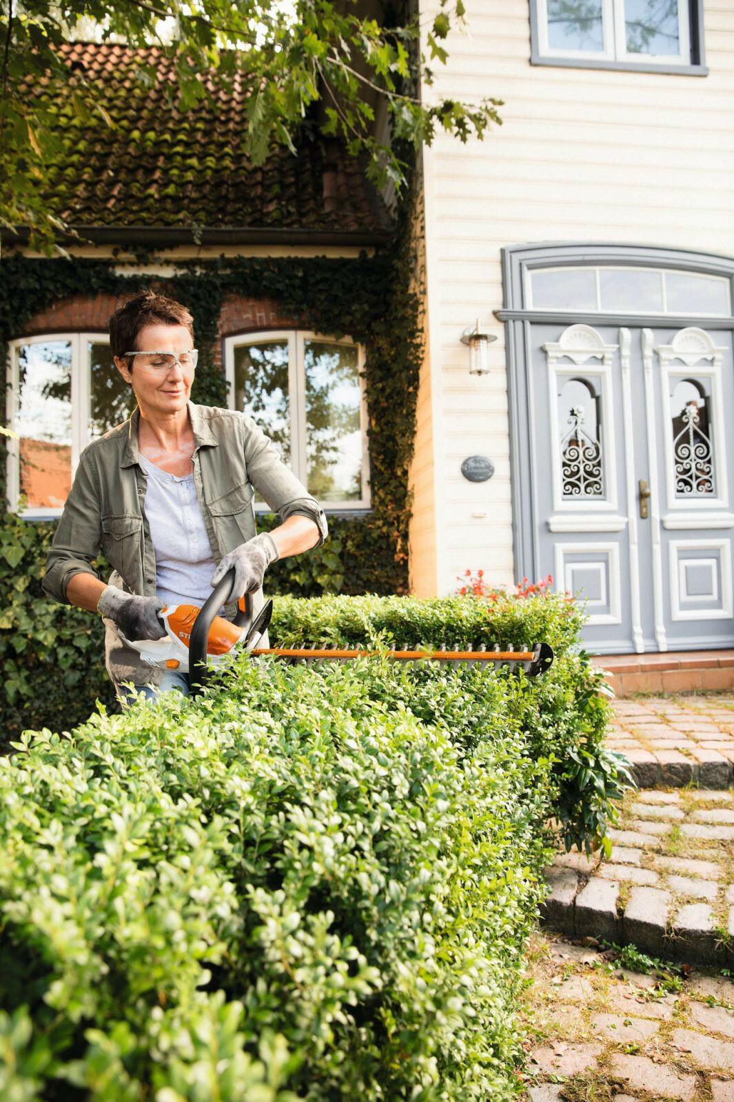 Stihl Akku-Heckenschere HSA 45.0 - Inkl. Akku & Ladegerät - Jetzt Stihl bei kaisers.jetzt