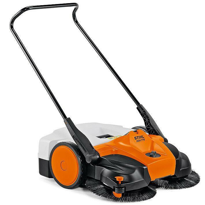 Stihl Akku-Kehrmaschine KGA 770 Einzelgerat - Jetzt Stihl bei kaisers.jetzt