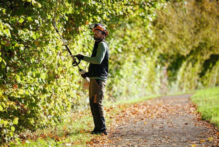 Stihl Akku-Kombimotor 120.0 R Einzelgerät - Jetzt Stihl bei kaisers.jetzt