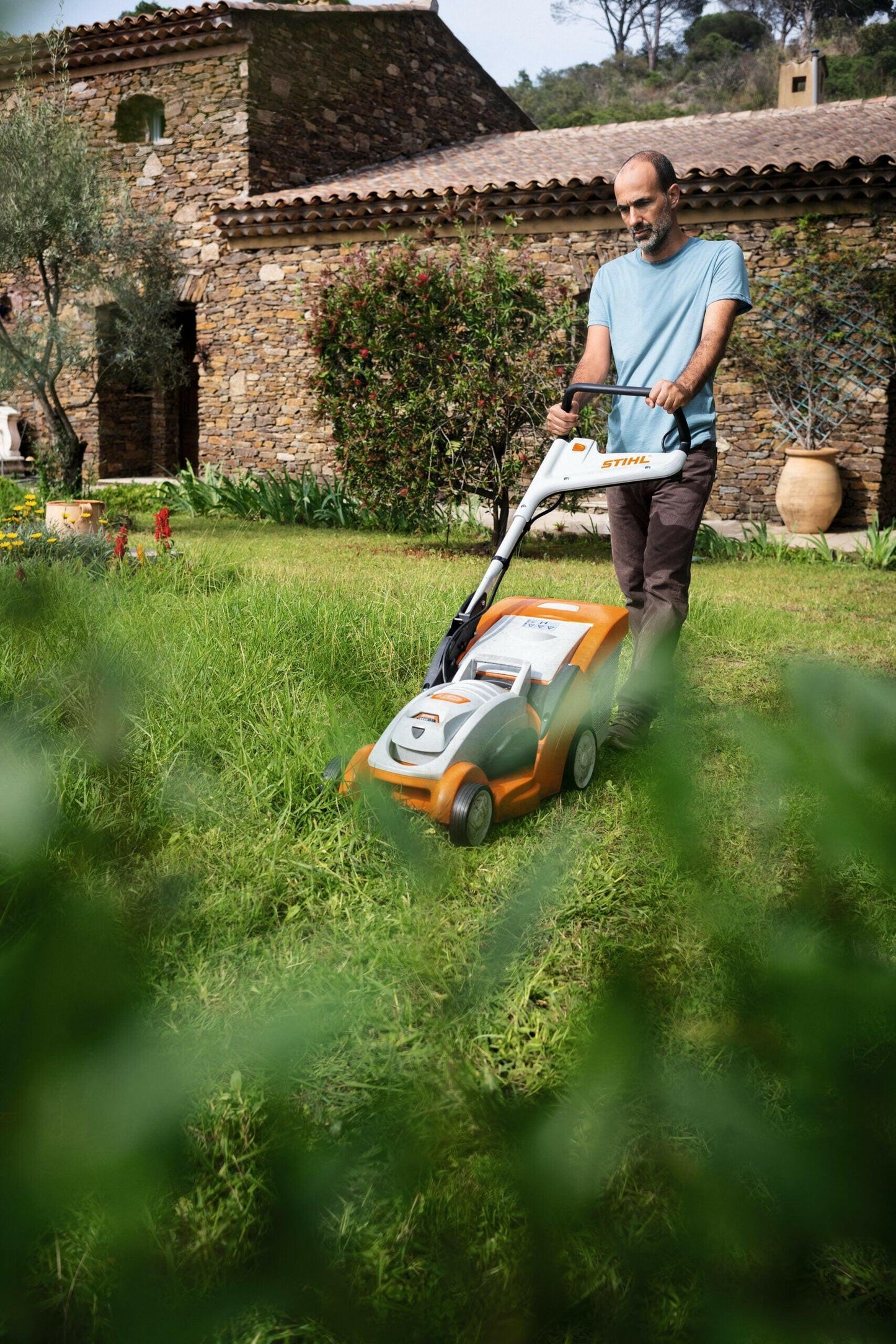 Stihl Akku-Rasenmäher RMA 239 C Einzelgerät - Jetzt Stihlbei kaisers.jetzt