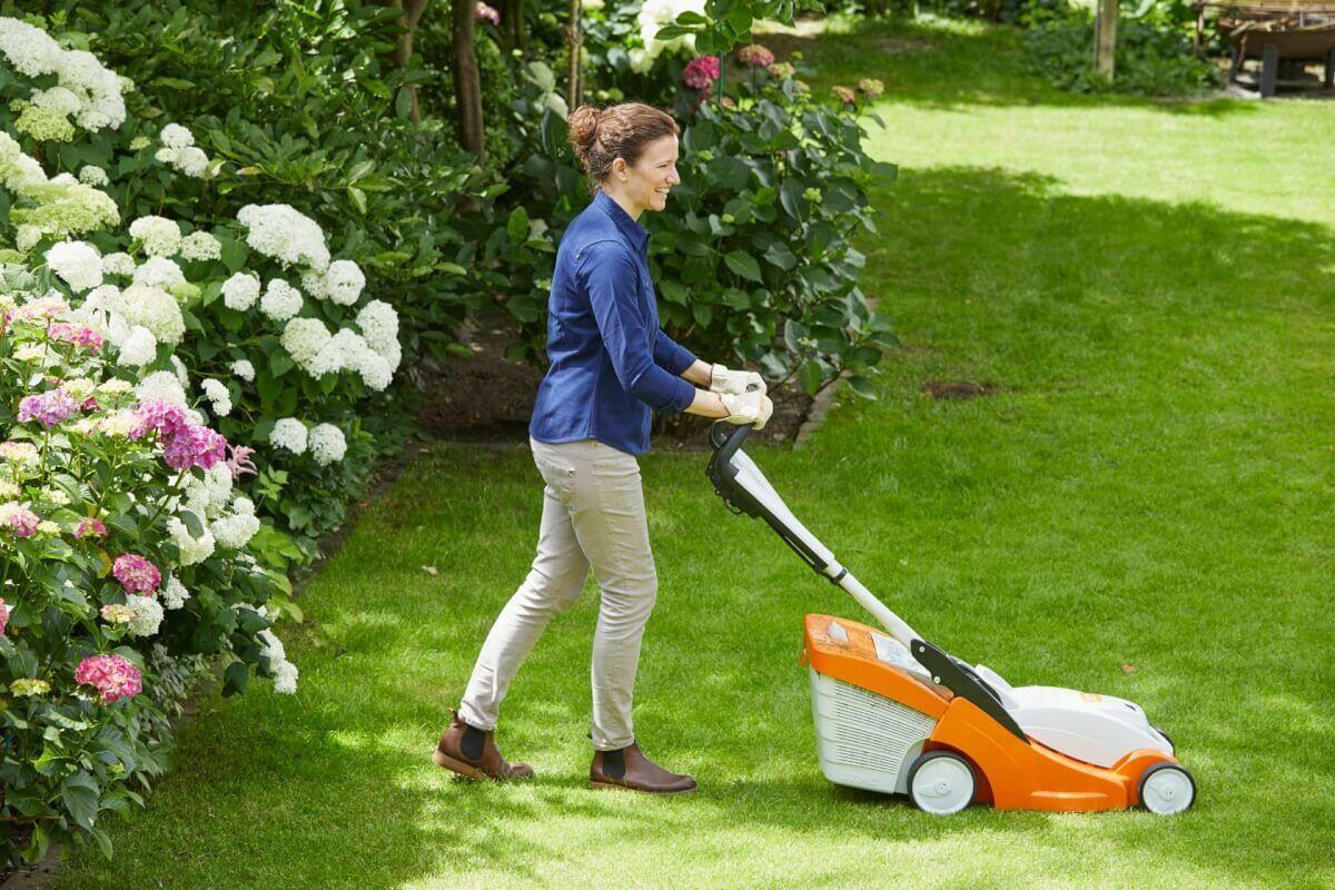 Stihl Akku-Rasenmäher RMA 239 Einzelgerät - Jetzt Stihlbei kaisers.jetzt