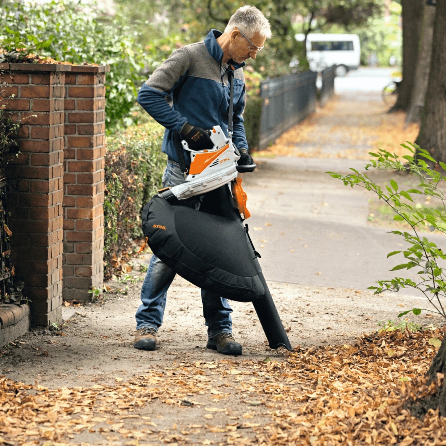 Stihl Akku-Saughäcksler SHA 56 Einzelgerät - Jetzt Stihl bei kaisers.jetzt