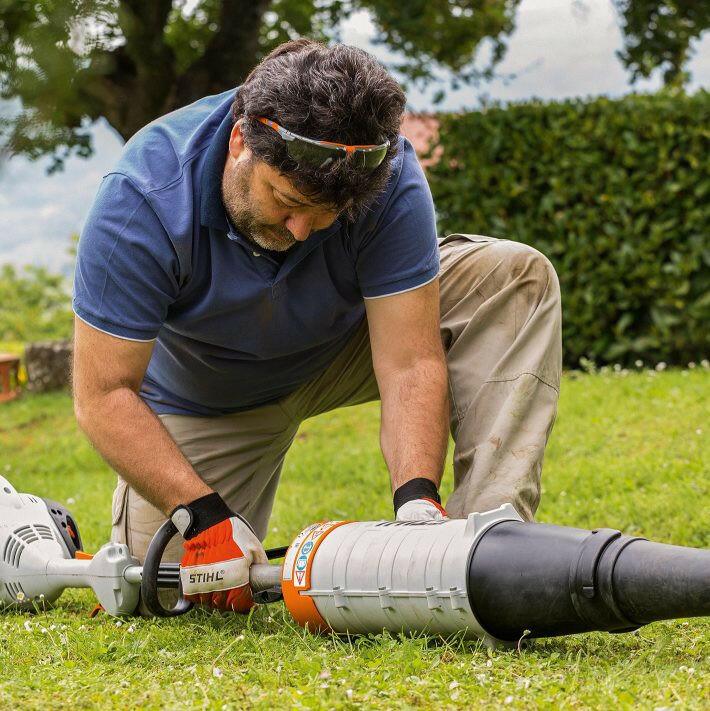Stihl Benzin-Kombimotor KM 56 RC-E - Jetzt Stihl bei kaisers.jetzt