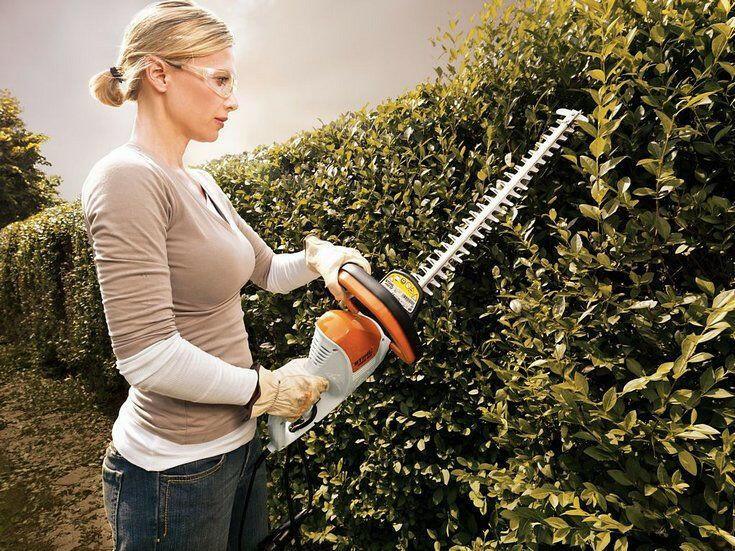 Stihl Elektro-Heckenschere HSE 52 - Jetzt Stihl bei kaisers.jetzt