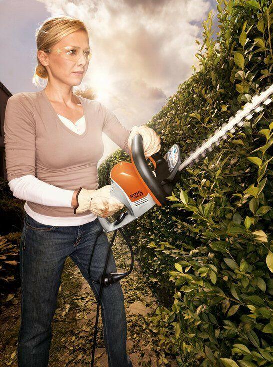 Stihl Elektro-Heckenschere HSE 52 - Jetzt Stihl bei kaisers.jetzt