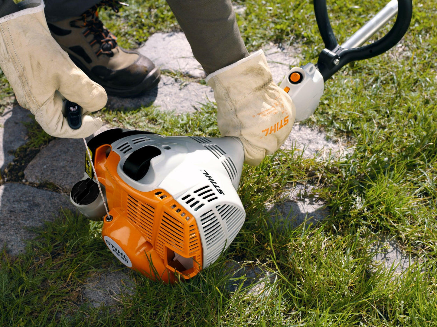 Stihl FS 40 Benzin-Rasentrimmer - Jetzt Stihlbei kaisers.jetzt