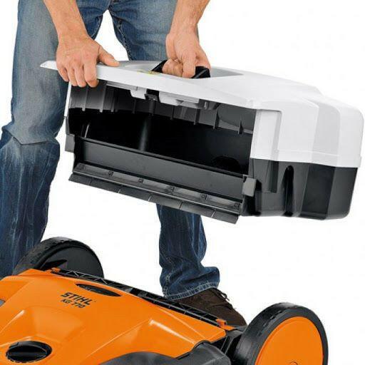 Stihl Kehrmaschine KG 770 - Jetzt Stihl bei kaisers.jetzt
