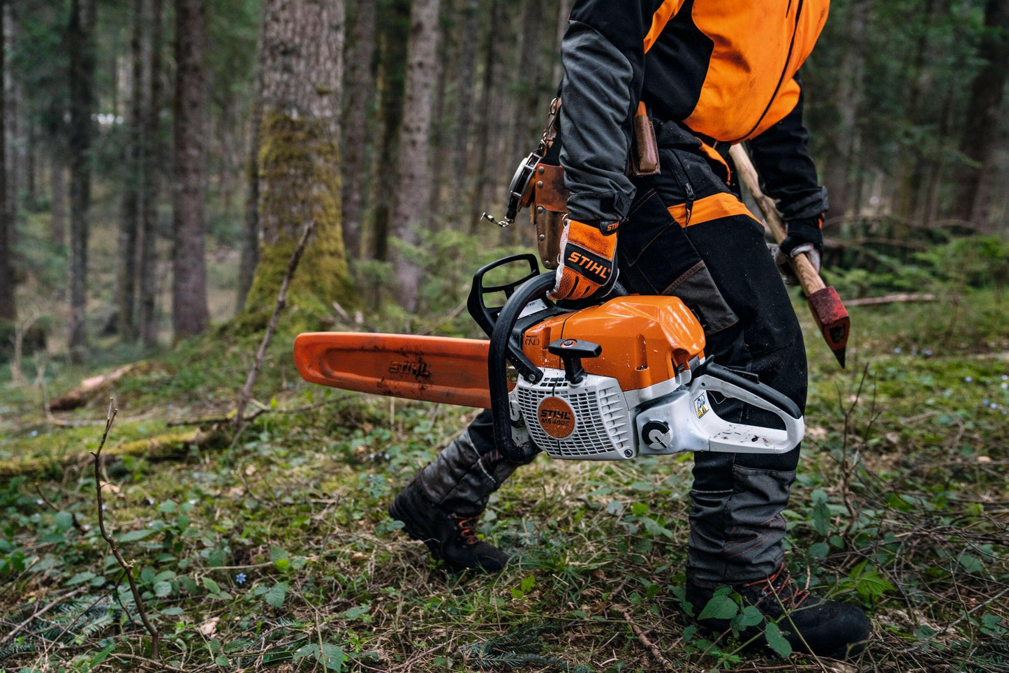 Stihl MS 400 CM Benzin-Kettensäge - Jetzt Stihlbei kaisers.jetzt