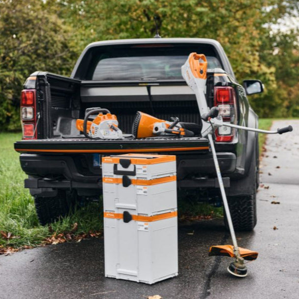 Stihl Akkubox - Größe L in Aktion