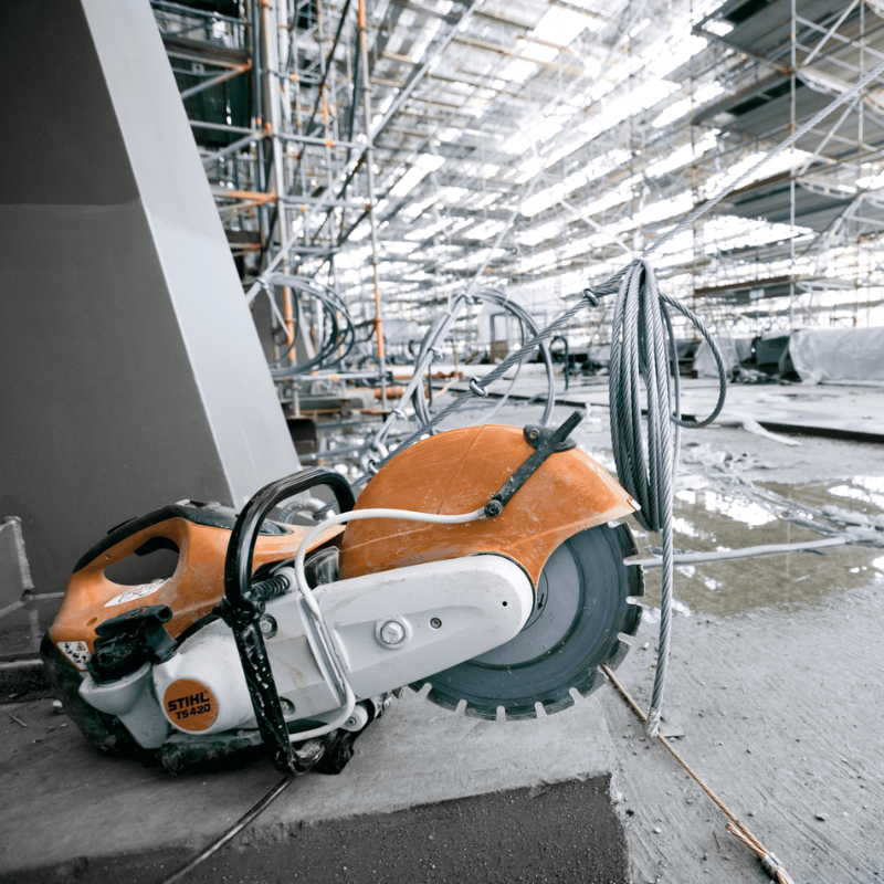 Stihl Benzin-Trennschleifer TS 420 mit 5 x Diamant-Trennscheiben