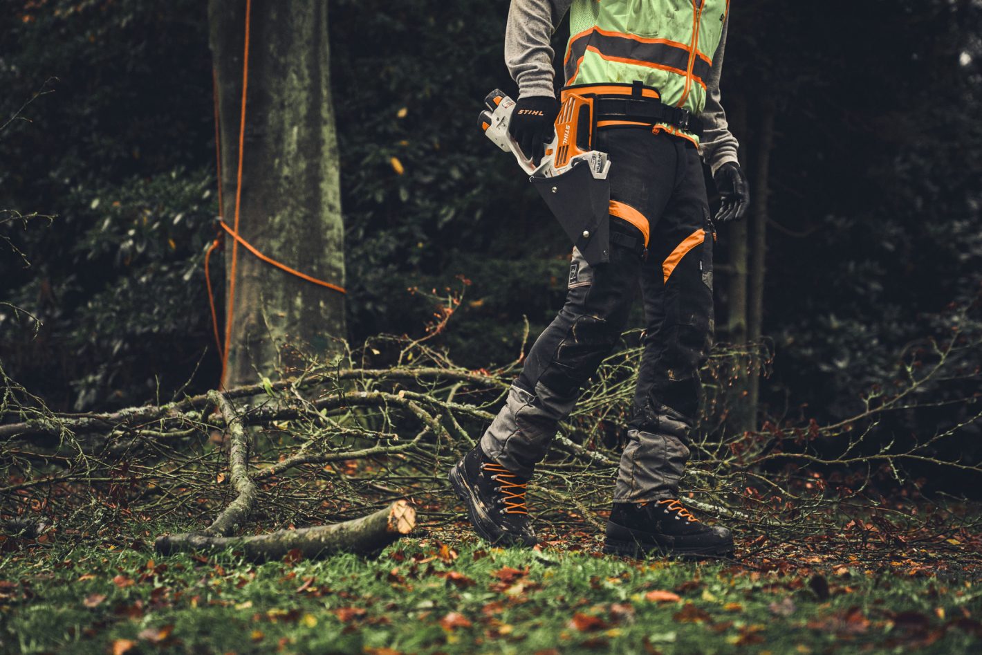 Stihl Holster GTA 40 in Aktion