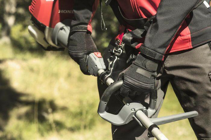 Honda Benzinmotorsense UMK 450 LE - Jetzt Honda bei kaisers.jetzt