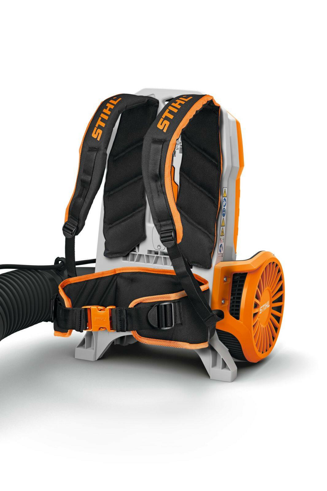 Stihl Akku-Laubbläser BGA 300 Set Inkl. AR 3000 L und Ladegerät - Jetzt Stihl bei kaisers.jetzt