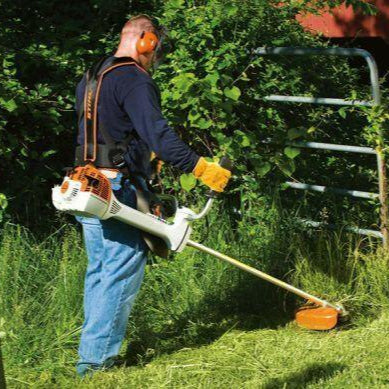 Stihl FS 411 C-EM L Benzin-Freischneider mit Mähkopf - Jetzt Stihl bei kaisers.jetzt
