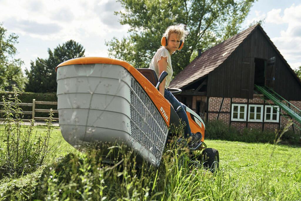 Stihl Benzin-Aufsitzmäher RT 6127 ZL