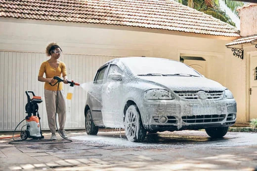 Reinigung mit einem Stihl Hochdruckreiniger – Auto, Motorrad & Fahrrad