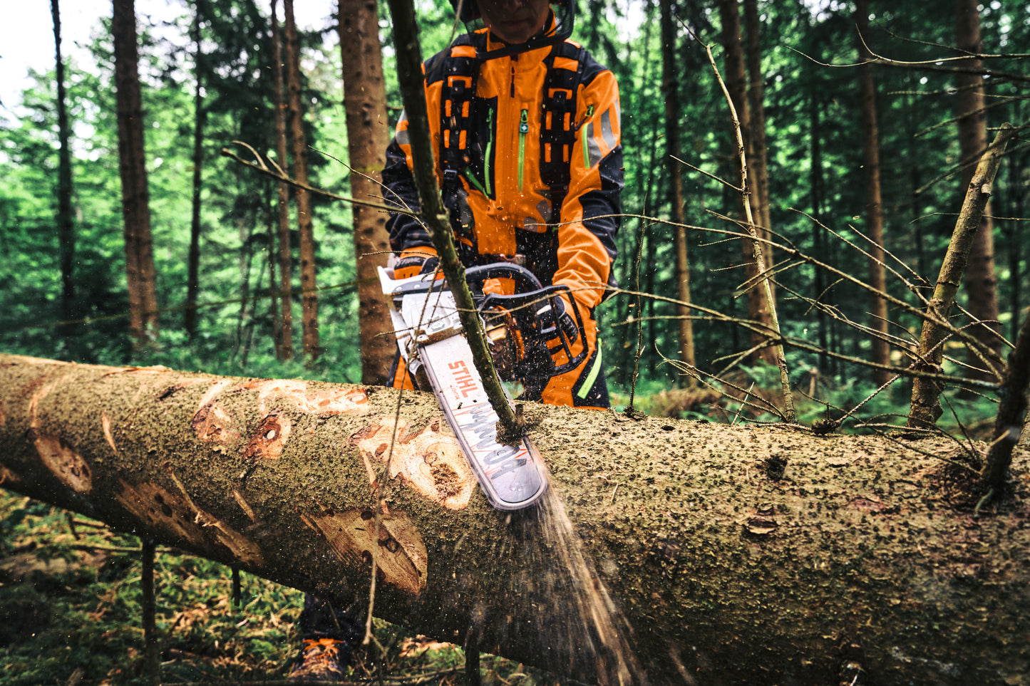 STIHL Benzin-Motorsäge MS 300 C‑M RS Pro - 40 cm