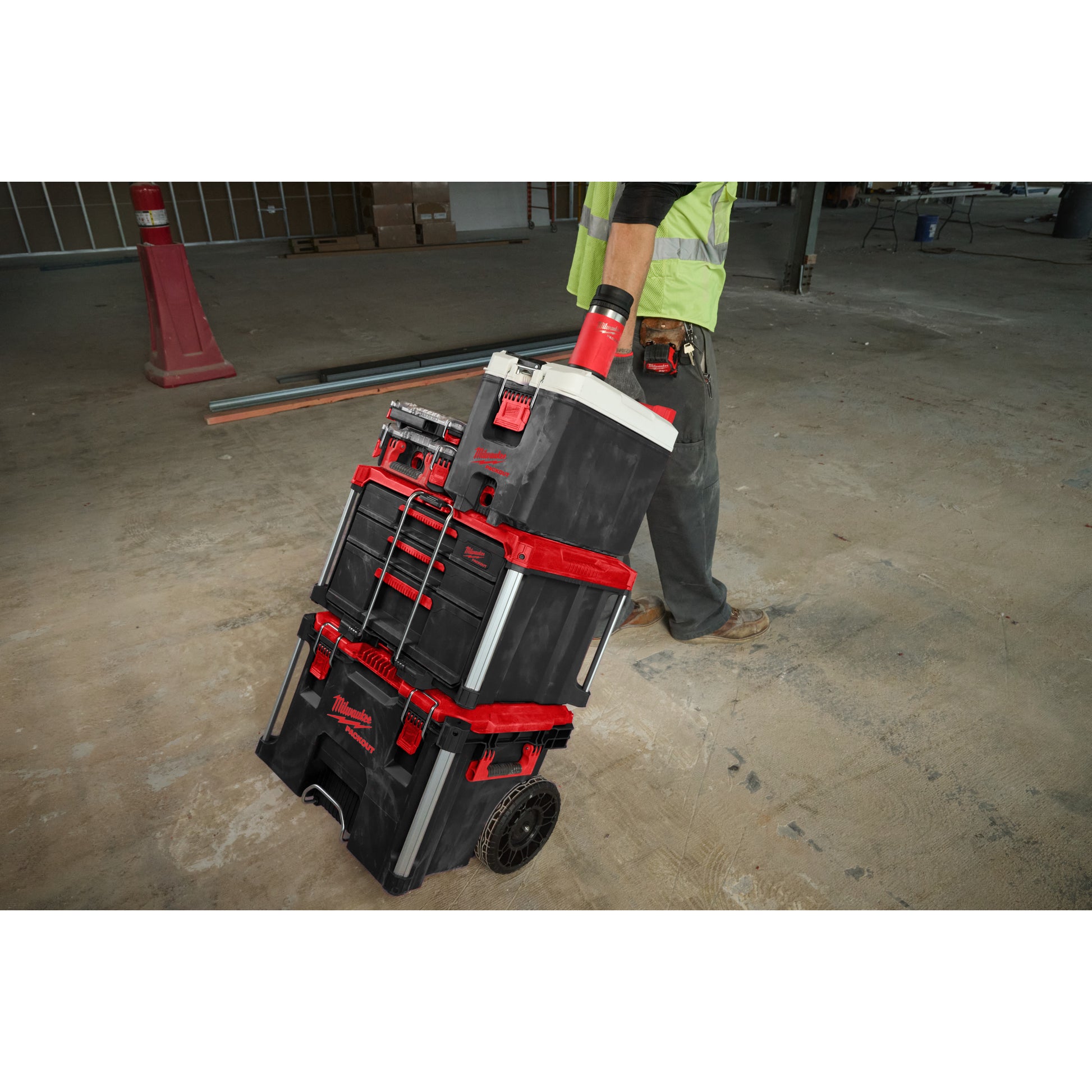 Milwaukee PACKOUT Flasche 355 ml Trinkverschluss Rot_kaisers_jetzt_4