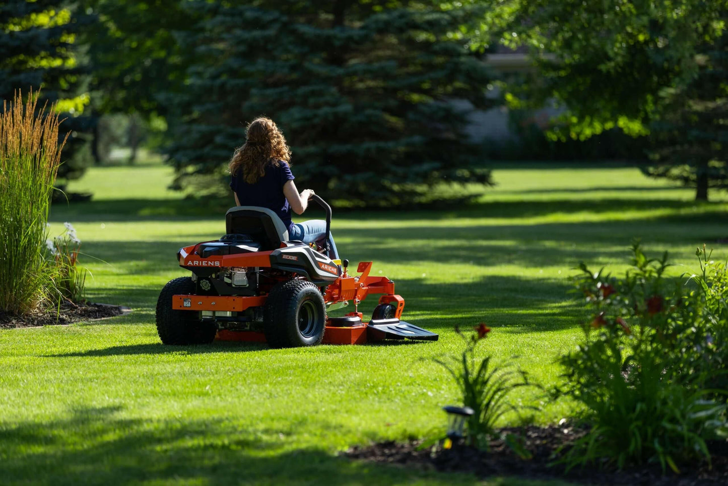 Ariens Edge 34 Zero-Turn-Aufsitzmäher - Jetzt Ariëns bei kaisers.jetzt