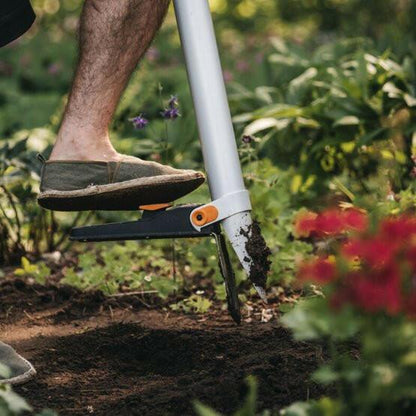 Fiskars Xact Stehender Blumenzwiebelpflanzer - Jetzt Fiskarsbei kaisers.jetzt