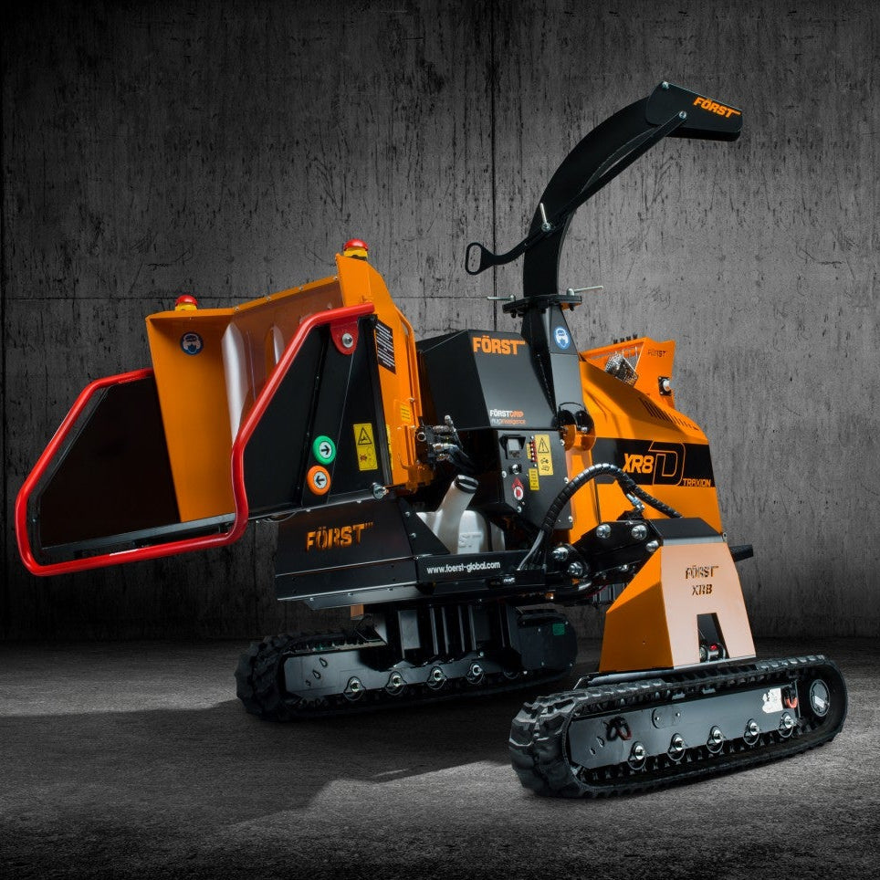 Först Raupen-Häcksler XR8D Traxion