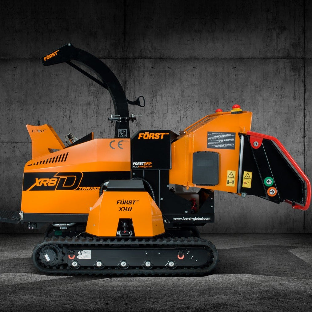 Först Raupen-Häcksler XR8D Traxion