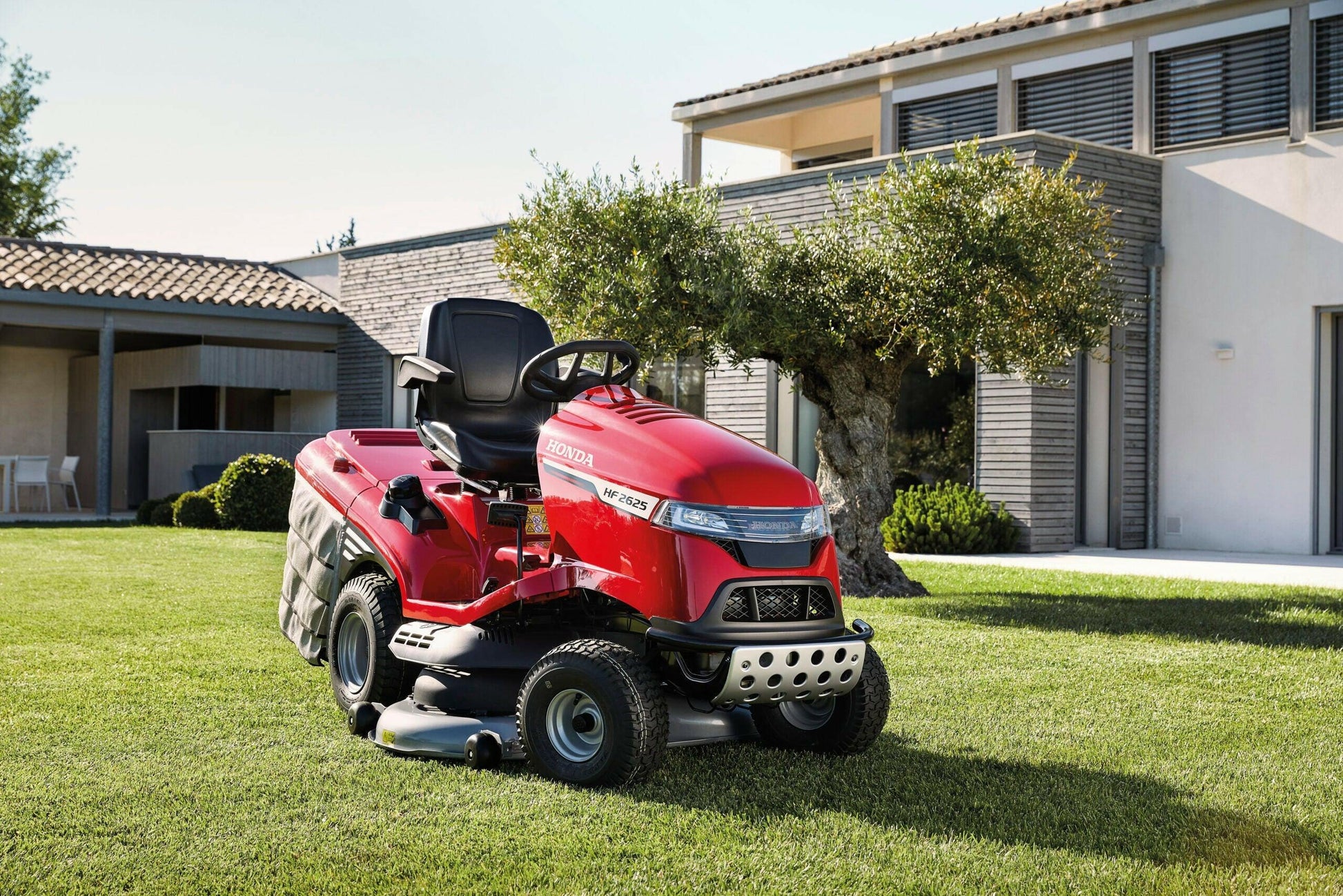 Honda Rasentraktor HF 2625 HT - Jetzt Honda bei kaisers.jetzt