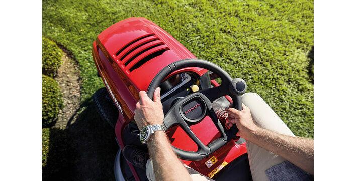 Honda Benzin-Aufsitzmäher HF 2625 HM Detailansicht