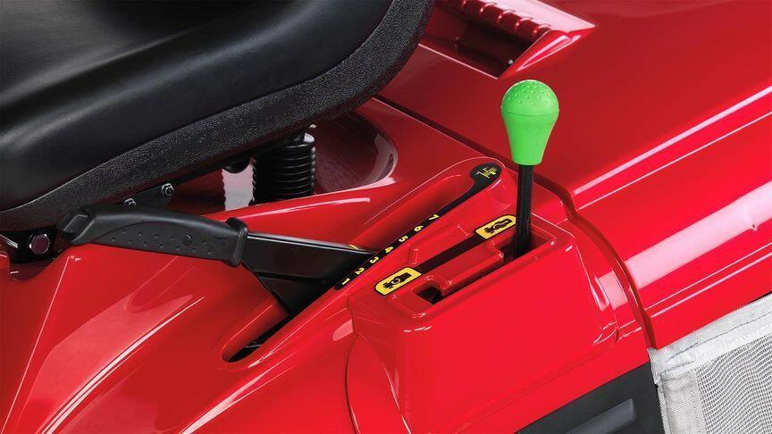 Honda Benzin-Aufsitzmäher HF 2417 HM Detailansicht