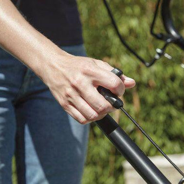 Honda Benzin-Rasenmäher HRG 416 SK in Aktion