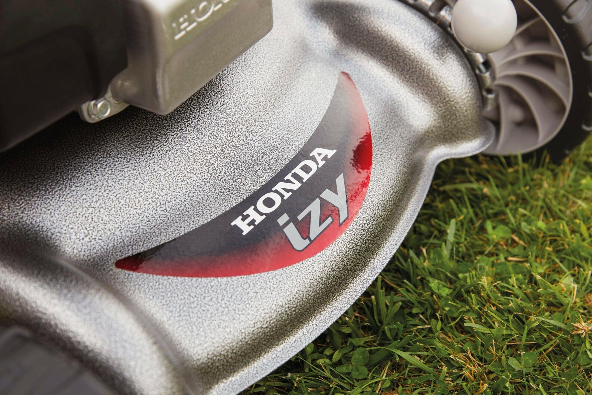 Honda Benzin-Rasenmäher HRG 466 SK Detailansicht