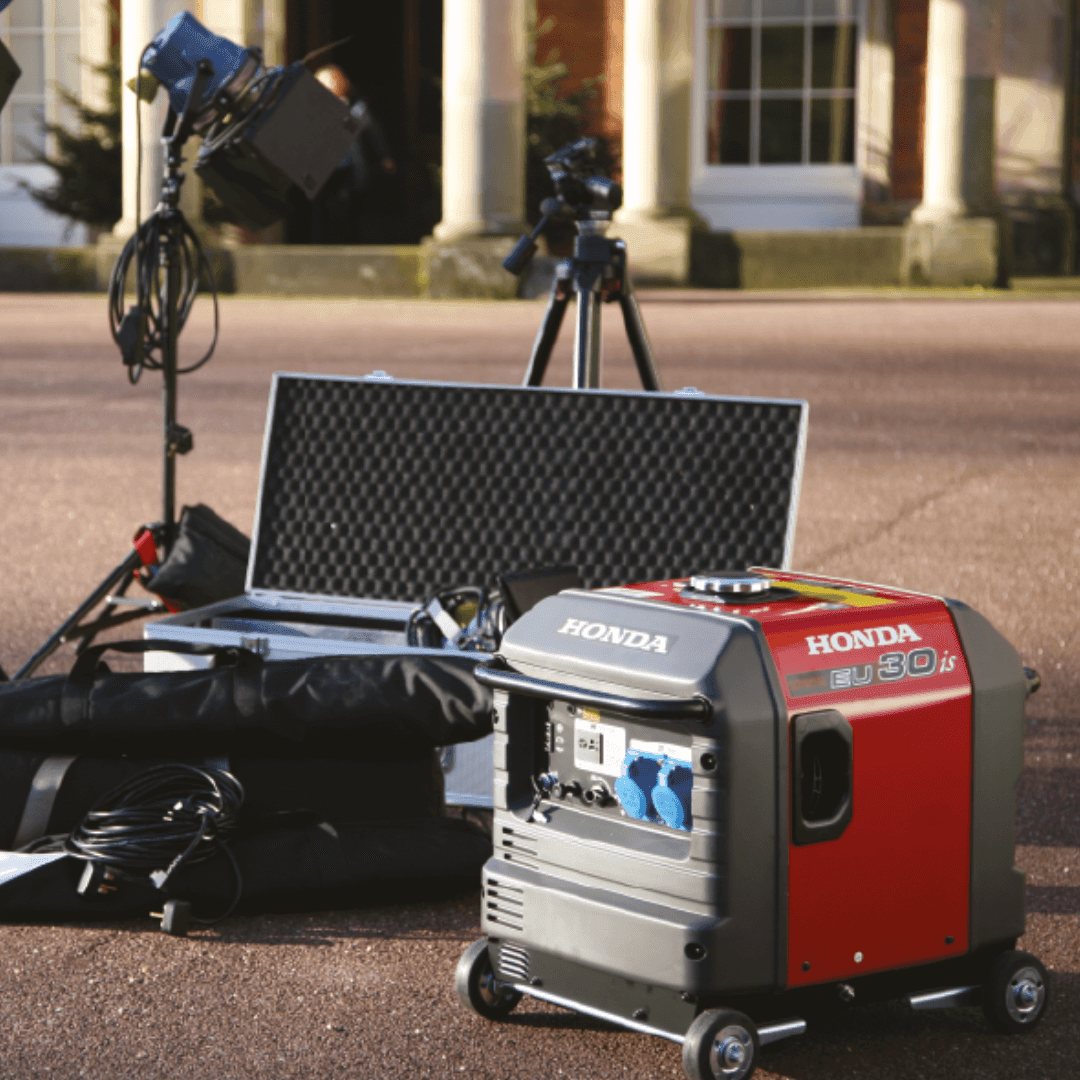 Honda Stromerzeuger EU 30is - 3000 W im Einsatz beim Filmset