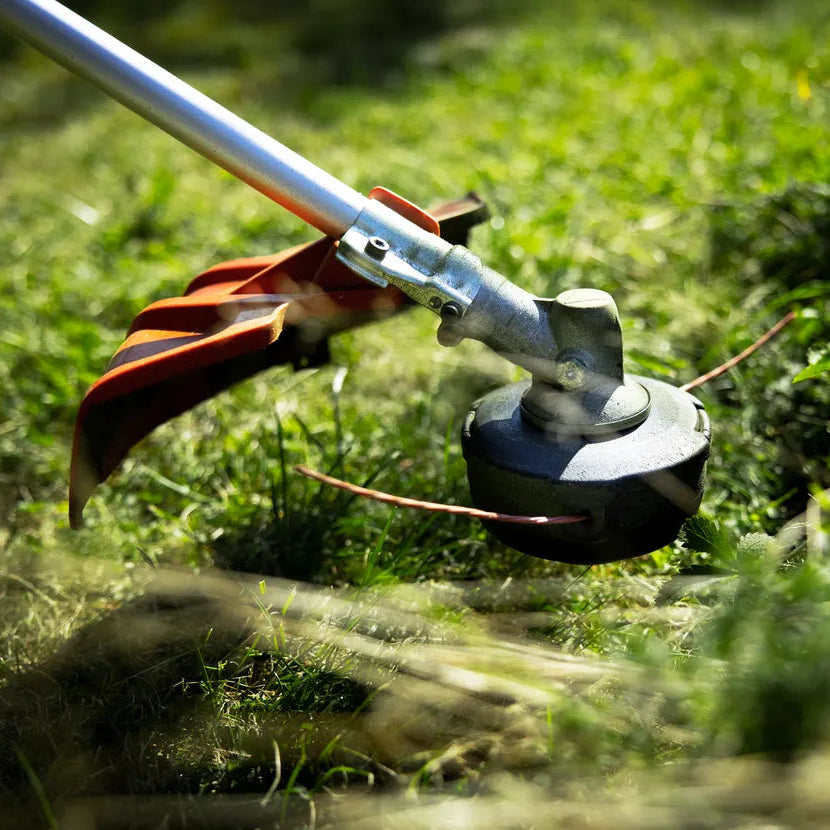 Husqvarna Akku-Freischneider 325iR  - 42 cm