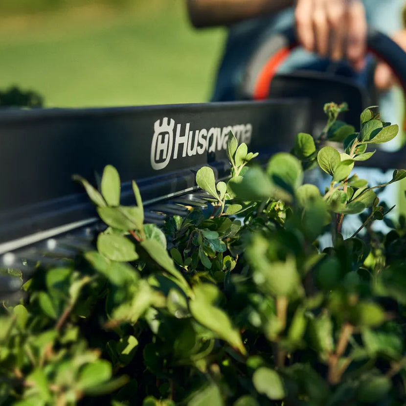 Husqvarna Akku-Heckenschere Aspire H50-P4A mit Akku und Ladegerät