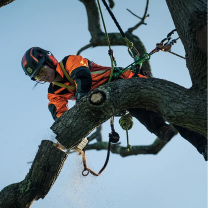 Husqvarna Akku-Kettensäge T540i XP® (Top-Handle) - 35 cm Schwert