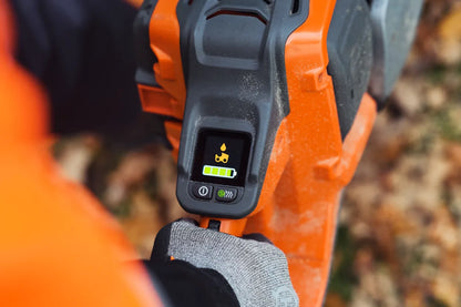 Husqvarna Akku-Kettensäge 550i XP® G  - 38,1 cm Detailansicht