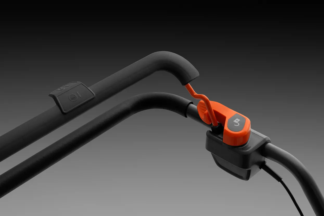Husqvarna Akku-Rasenmäher LC 137i inkl. Akku und Ladegerät Detailansicht