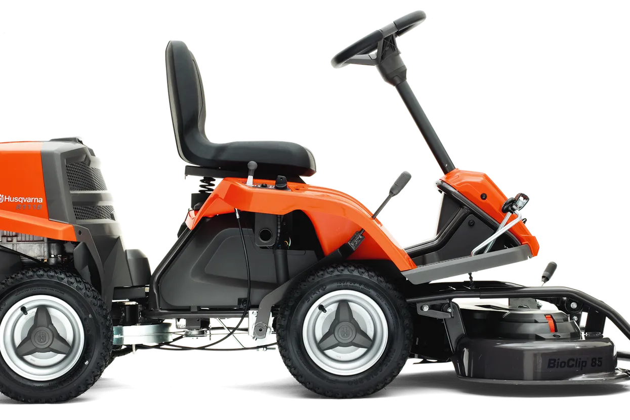 Husqvarna Benzin-Aufsitzfrontmäher R 112C