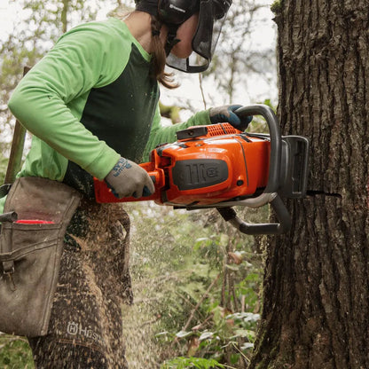 Husqvarna Benzin-Kettensäge 592 XP G - 60 cm in Aktion