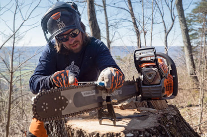 Husqvarna Benzin-Kettensäge 592 XP G - 60 cm in Aktion