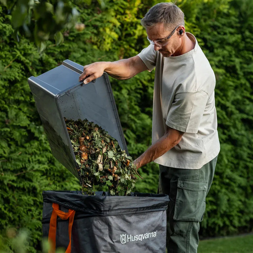 Husqvarna Gartenhäcksler GS 340is - Äste bis 4 cm in Aktion
