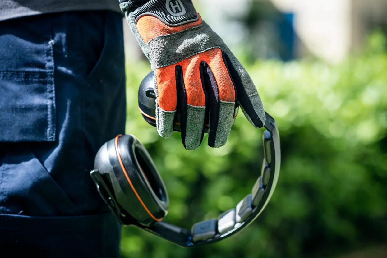Husqvarna Gehörschutz in Aktion